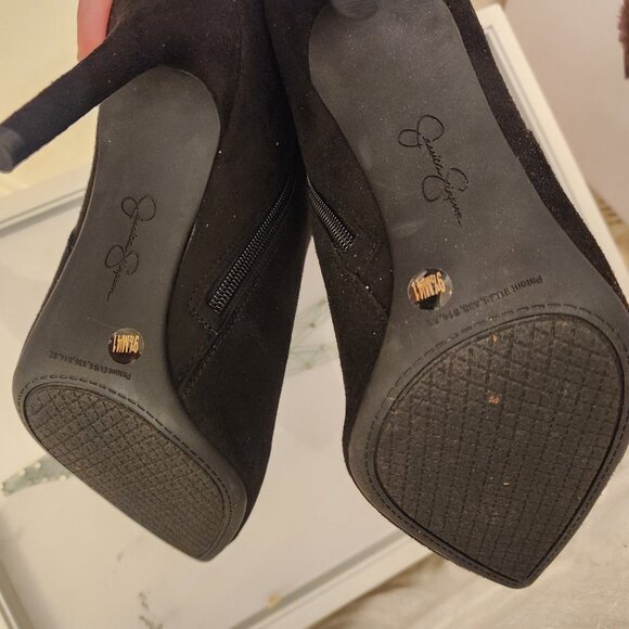 Jessica Simpson "Lerona" Booties. Black NIB. Size 9.5 - Picture 7 of 9